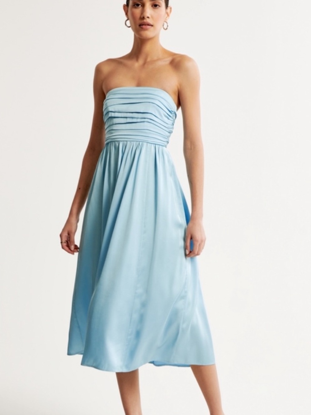 Abercrombie & Fitch Satin Emerson Ruched Strapless Dress